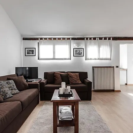 Milanrentals - Palazzi דירה *